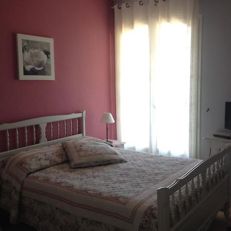 Logis Du Comte Bed & Breakfast Suze-la-Rousse Eksteriør bilde
